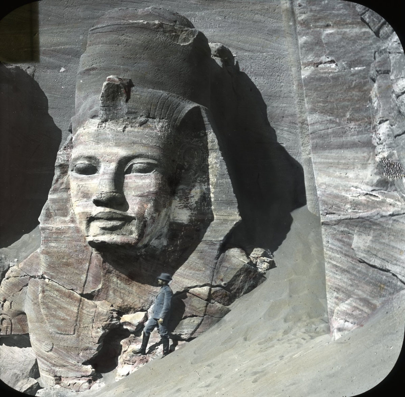 Illustration for article titled Amazing Hand-Tinted Photos of Egypt from the late 19th century